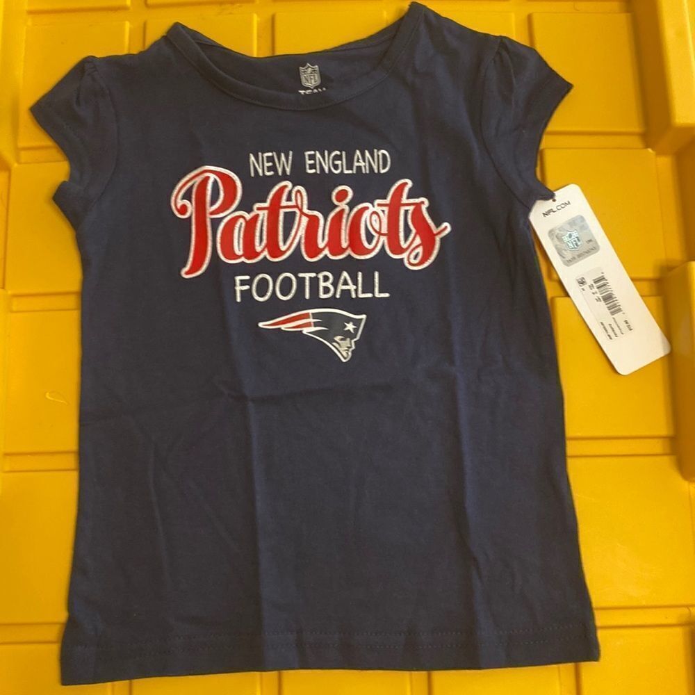 COPY - Girls New England patriots shirt size 3T new